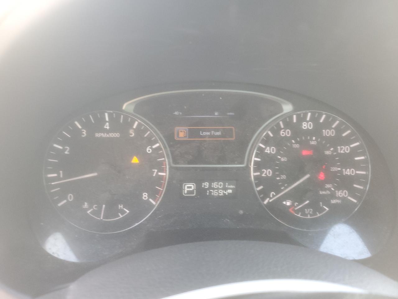 2015 Nissan Altima - Image 9