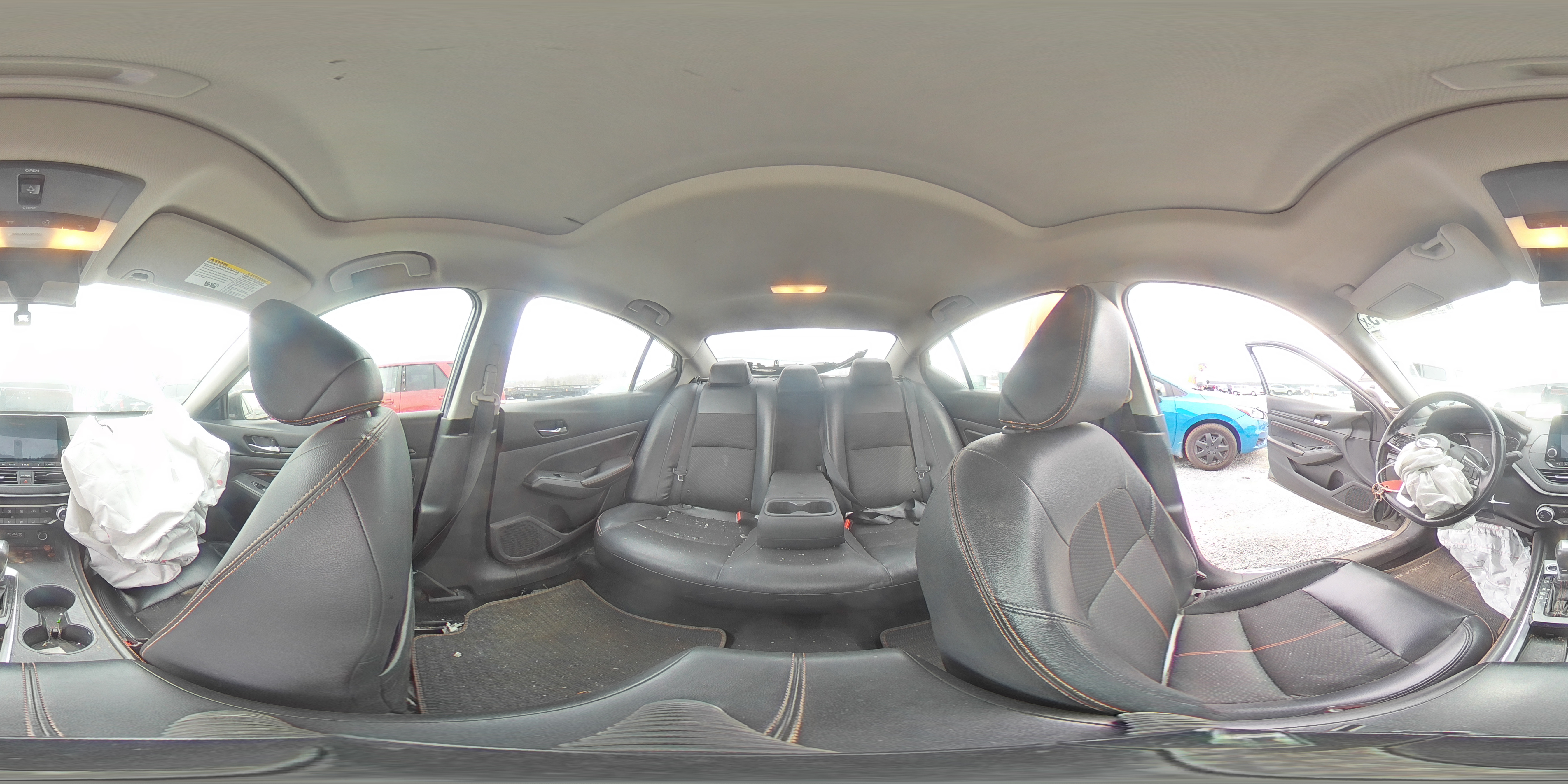 2019 Nissan Altima - Image 13