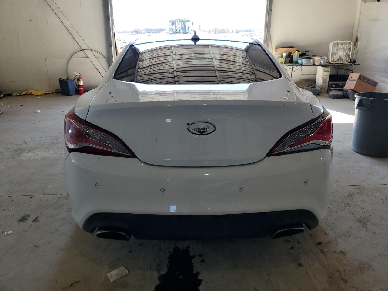 2014 Hyundai Genesis - Image 6
