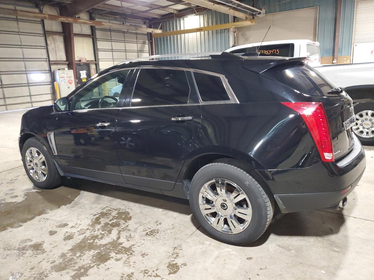 2016 Cadillac SRX - Image 2