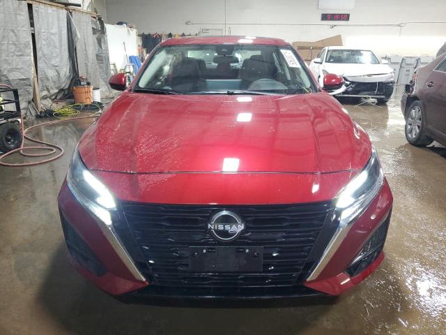  NISSAN ALTIMA 2024 Czerwony