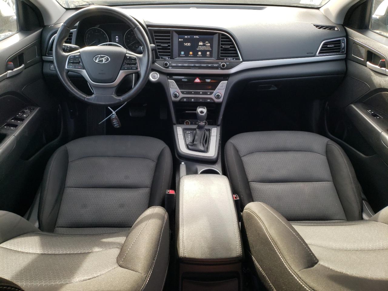 2017 Hyundai Elantra - Image 8
