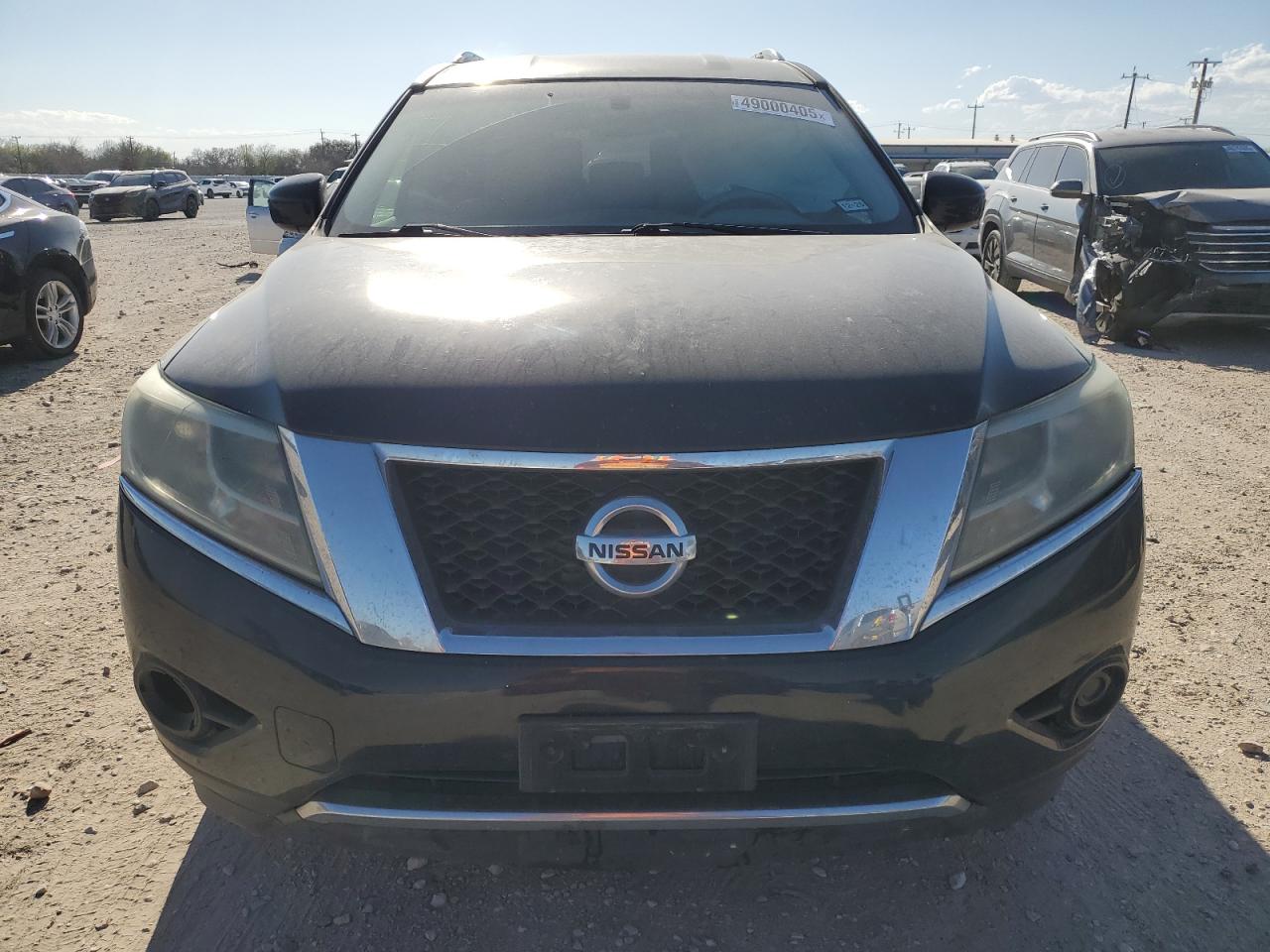 2015 Nissan Pathfinder - Image 5