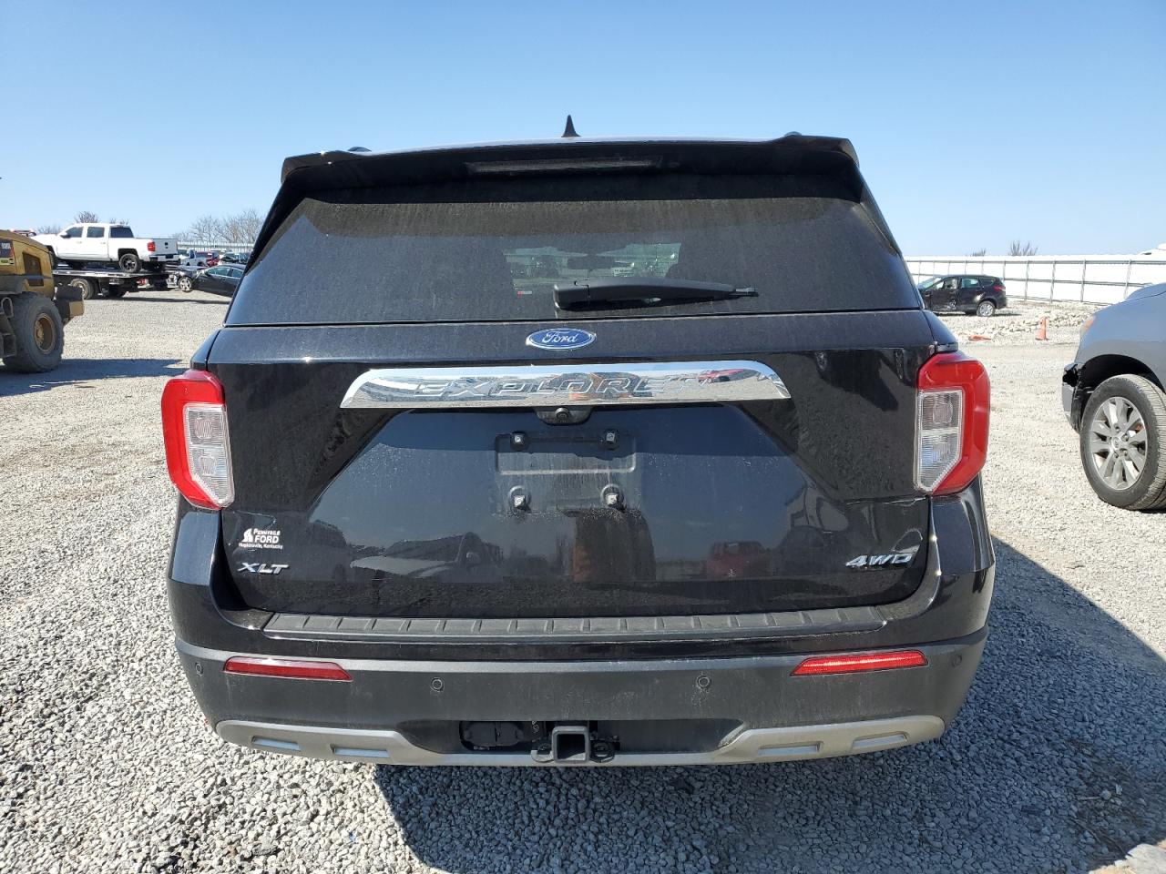 2023 Ford Explorer - Image 6