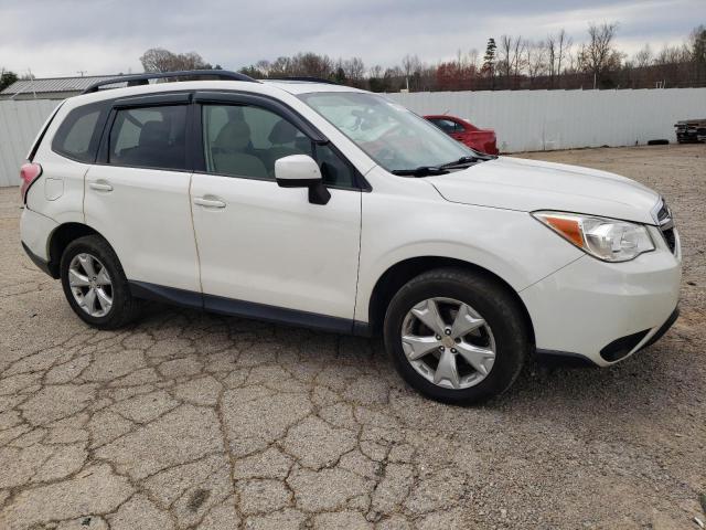  SUBARU FORESTER 2016 White