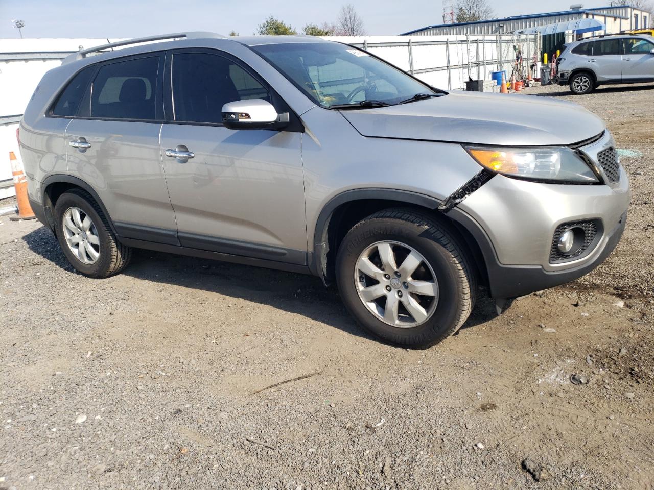 2013 Kia Sorento - Image 4
