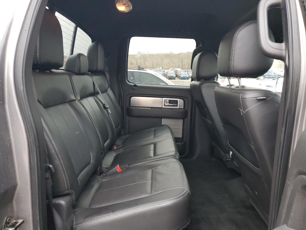 2014 Ford F-150 - Image 10