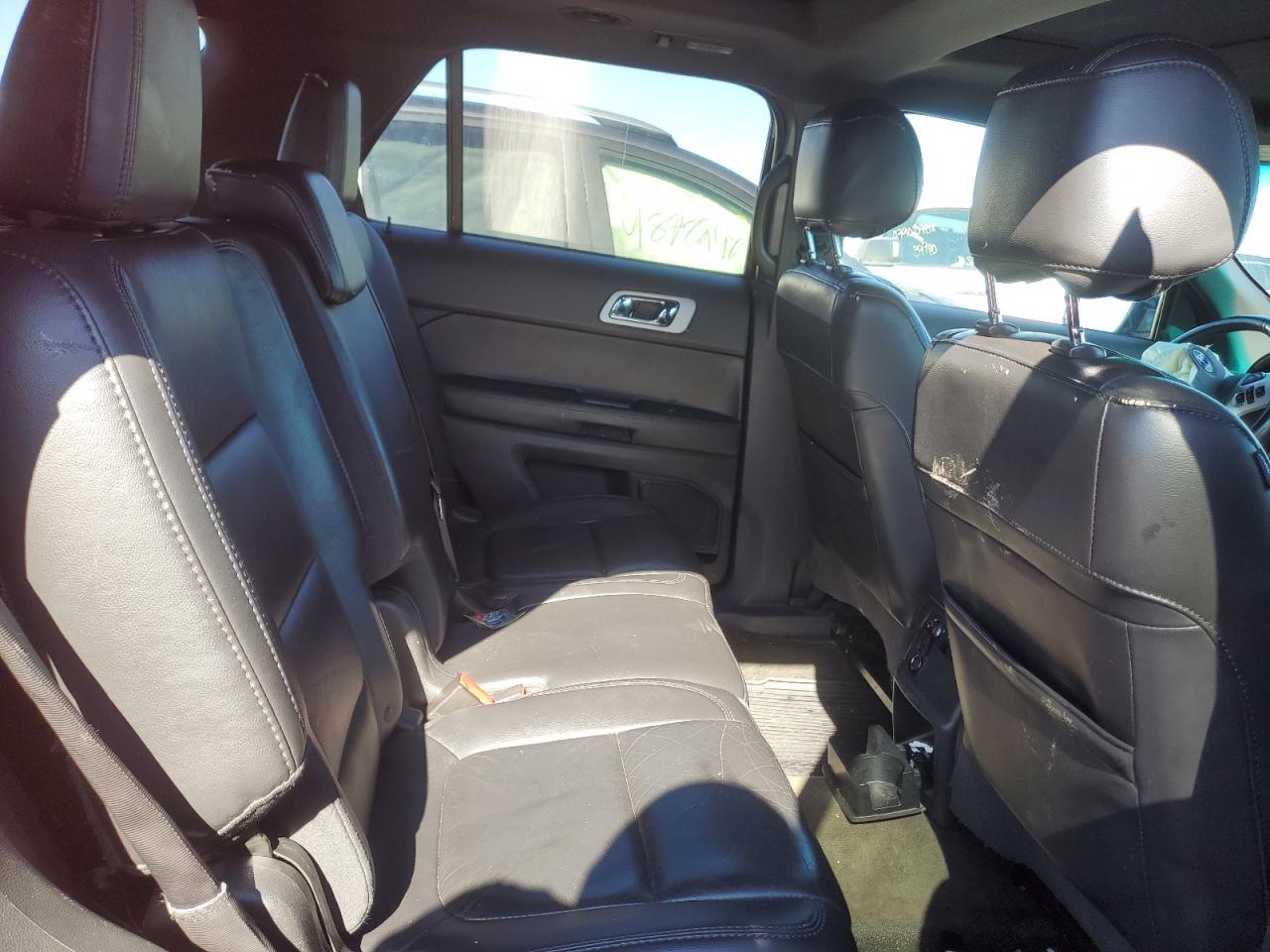 2013 Ford Explorer - Image 11