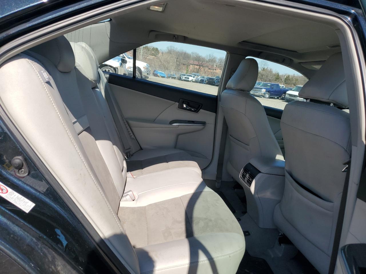 2012 Toyota Camry - Image 10