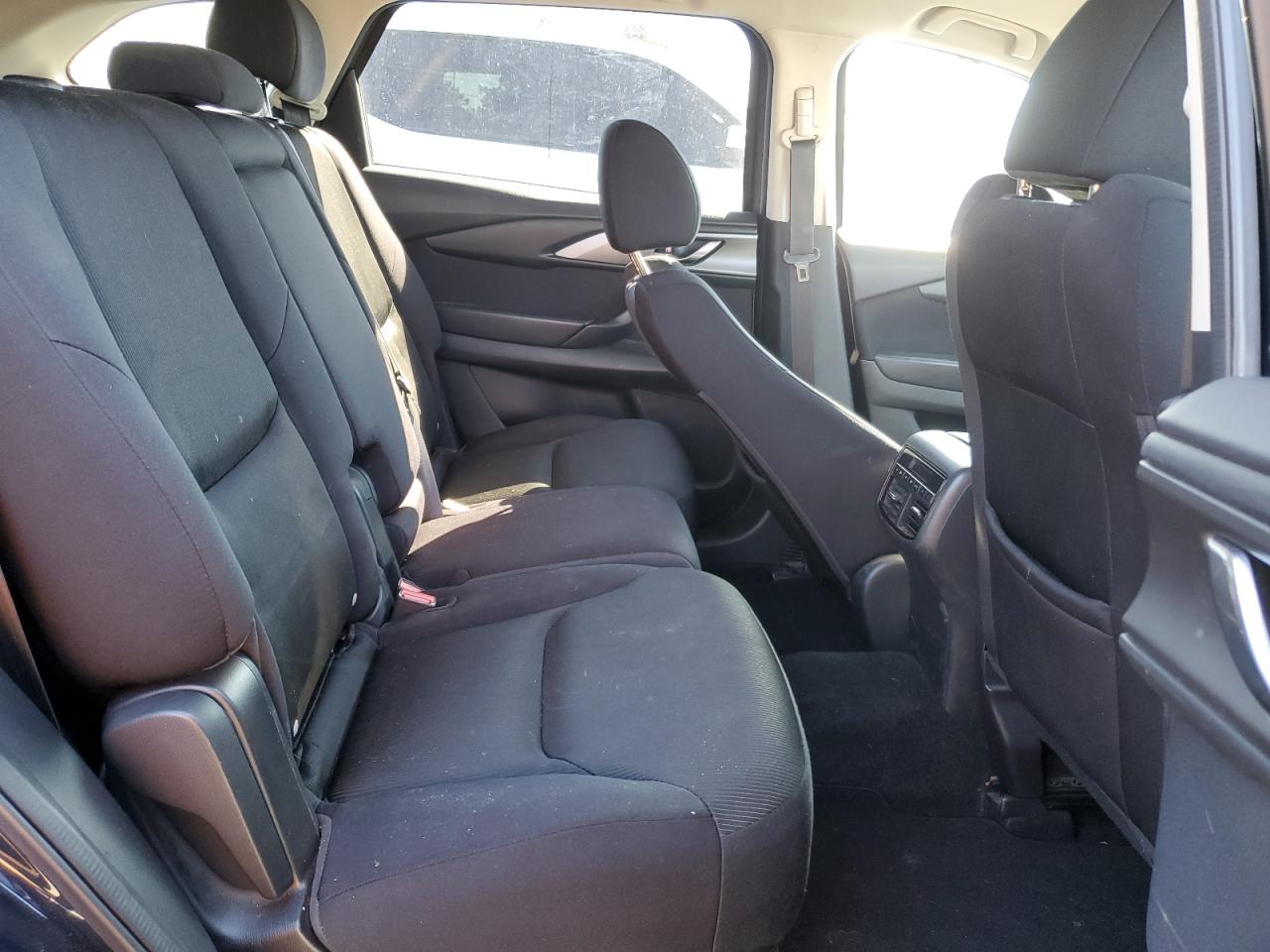 2016 Mazda CX-9 - Image 11