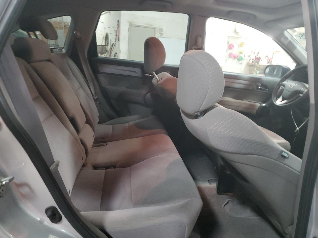 2009 Honda CR-V - Image 11