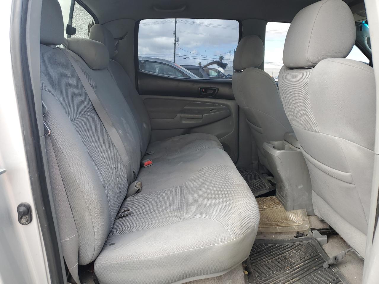 2007 Toyota Tacoma - Image 10