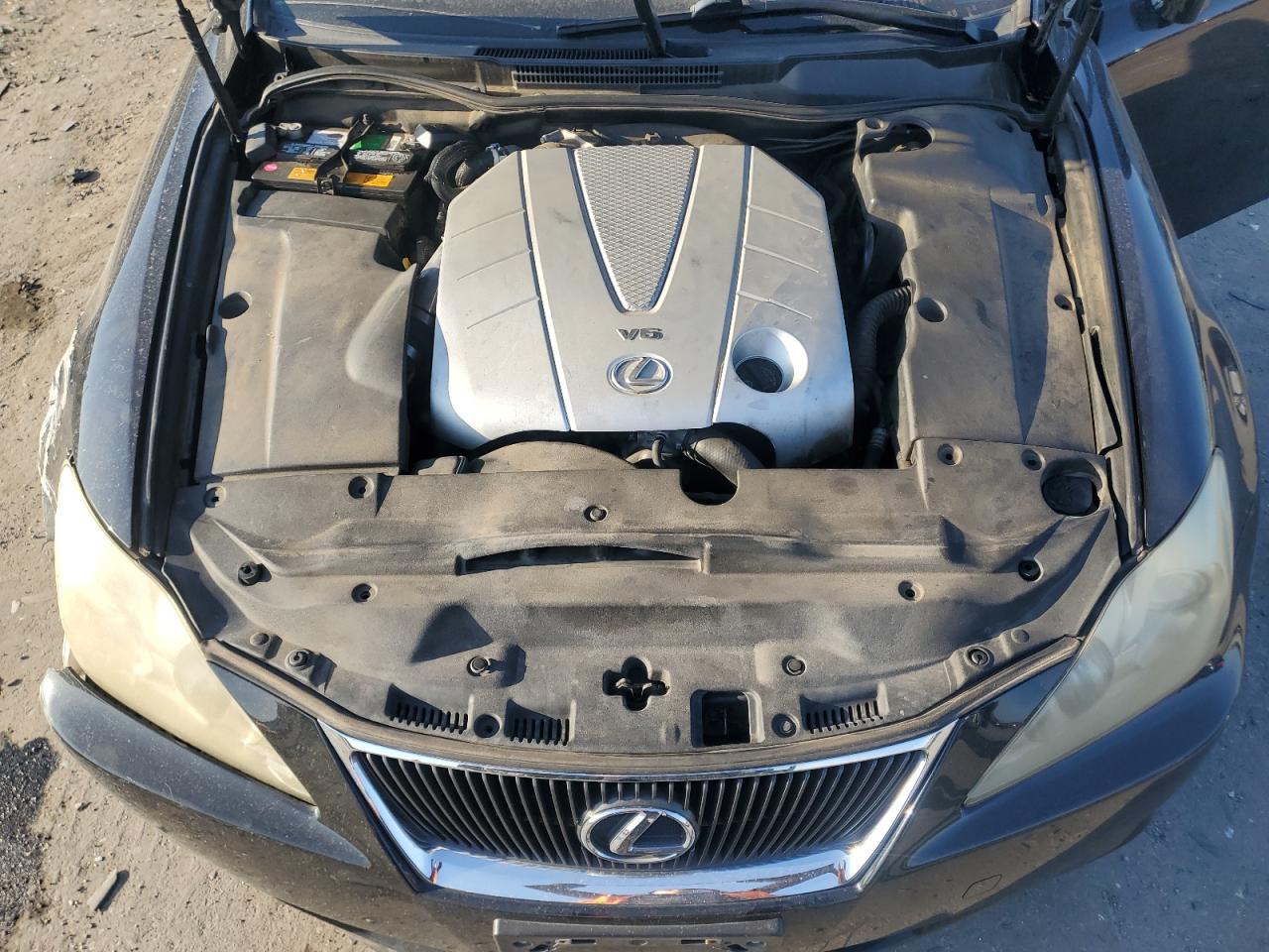 2007 Lexus IS - Image 11