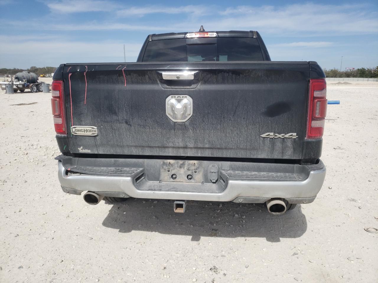 2019 RAM 1500 - Image 6