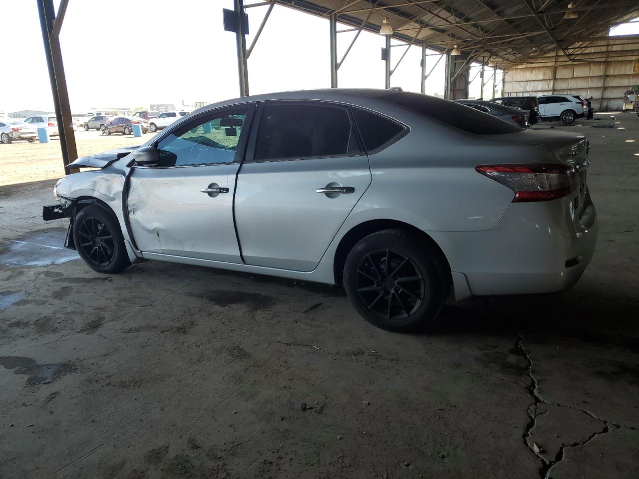 2015 Nissan Sentra - Image 2