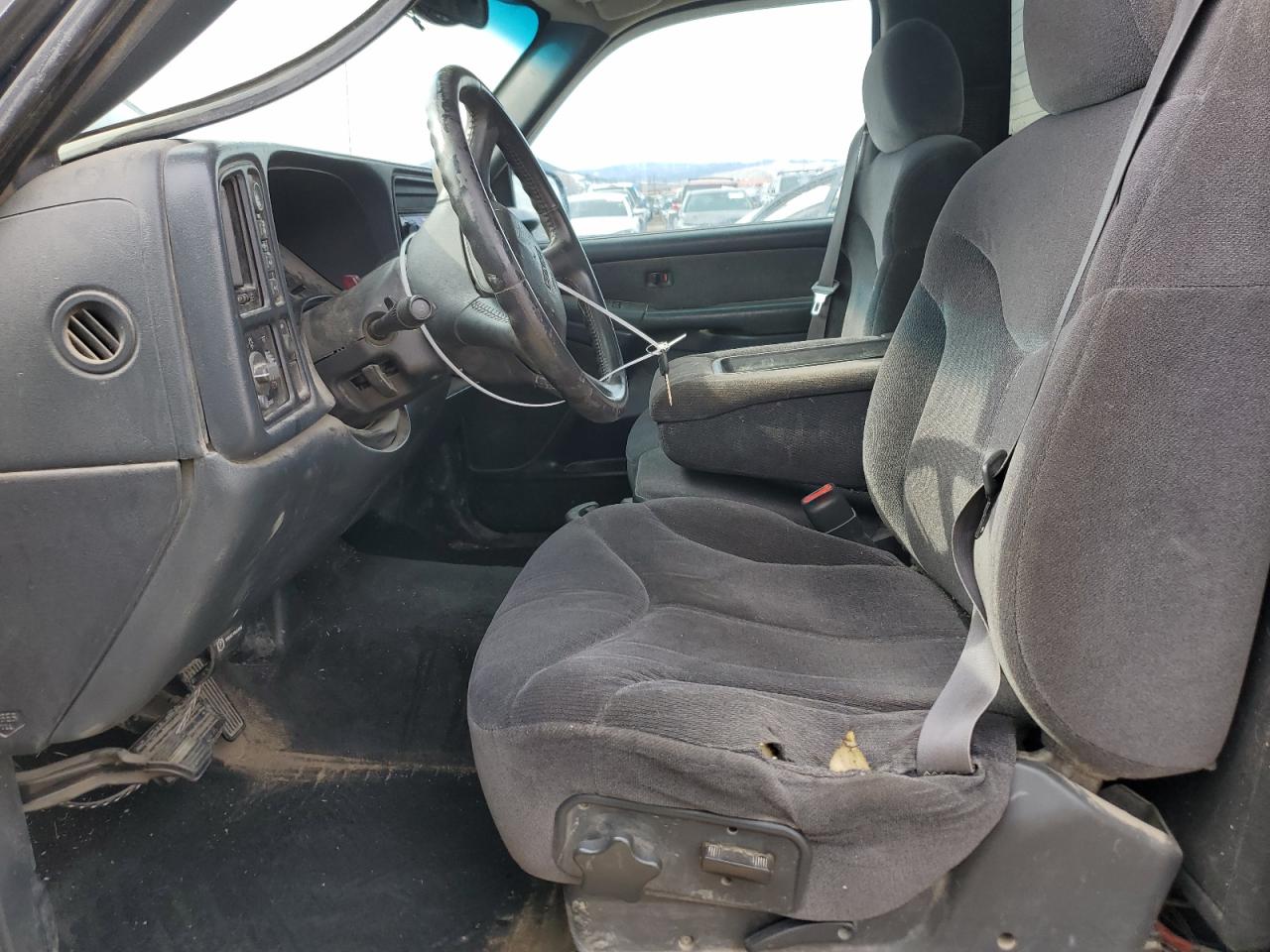 2001 GMC Sierra - Image 7