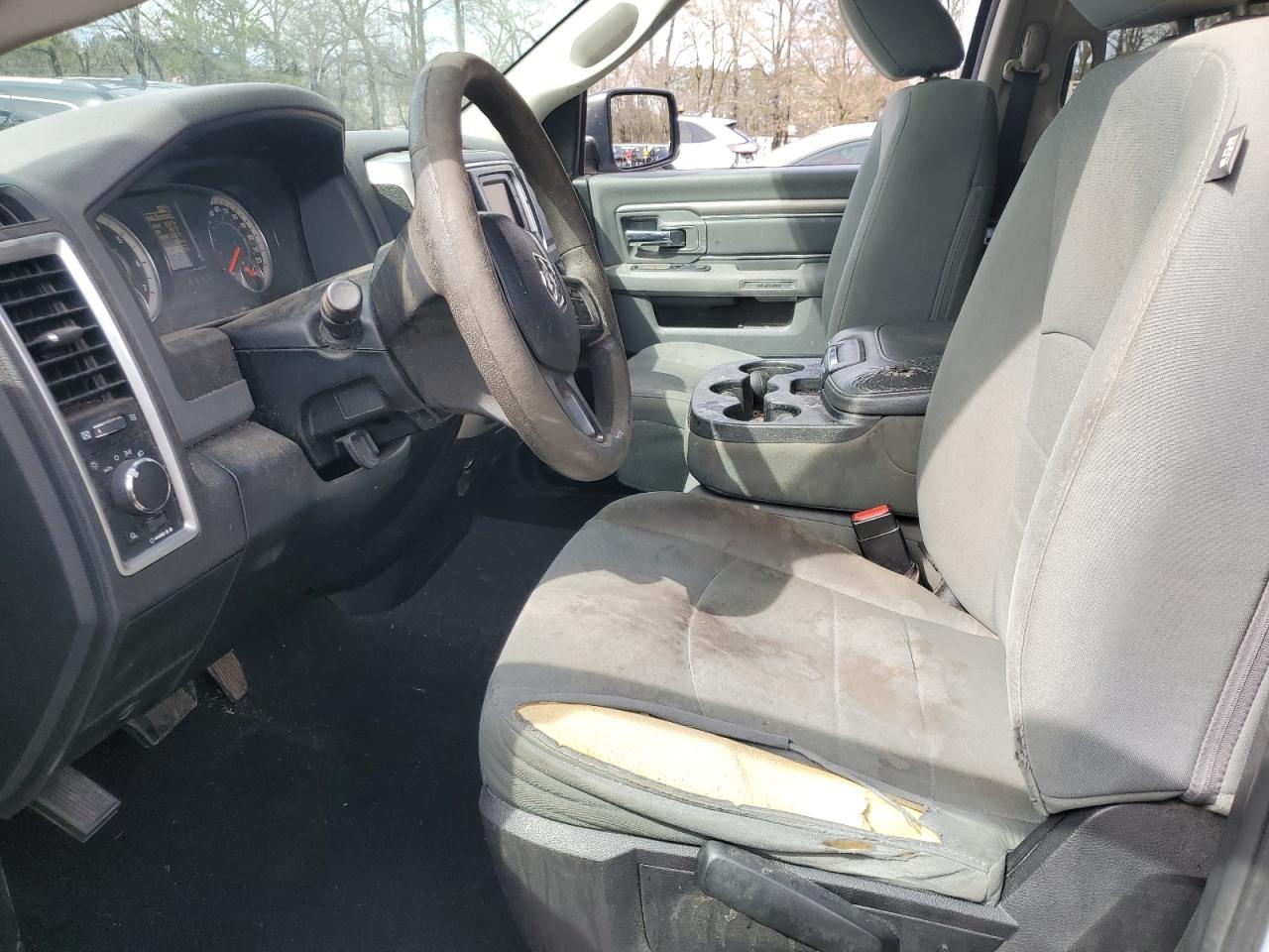 2016 RAM 1500 - Image 7