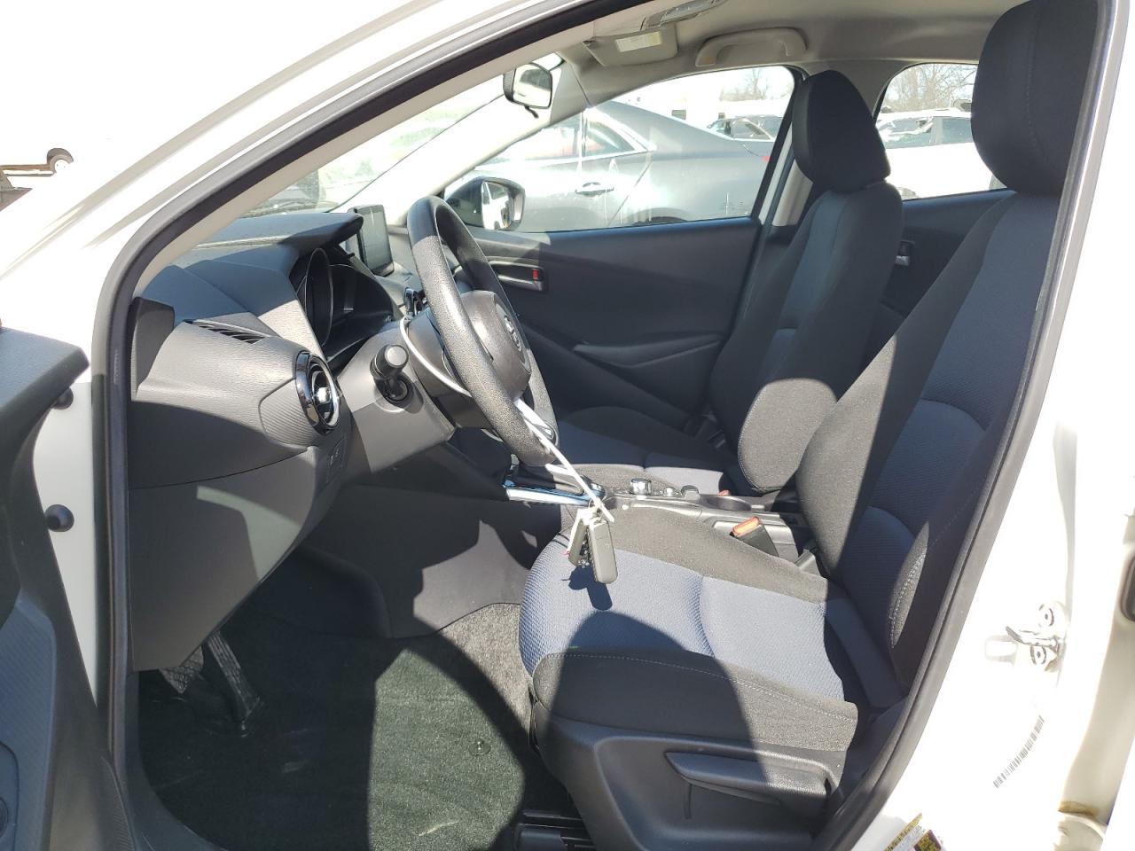 2019 Toyota Yaris - Image 7