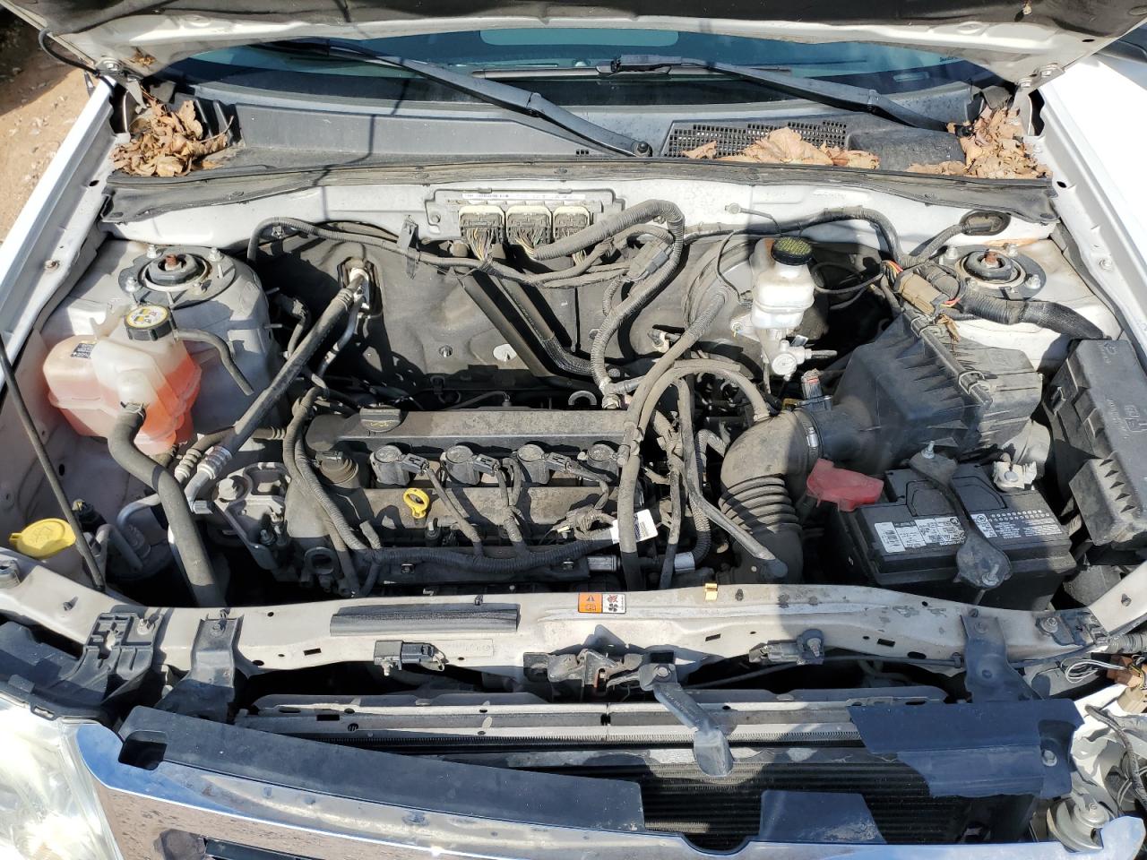 2012 Ford Escape - Image 13