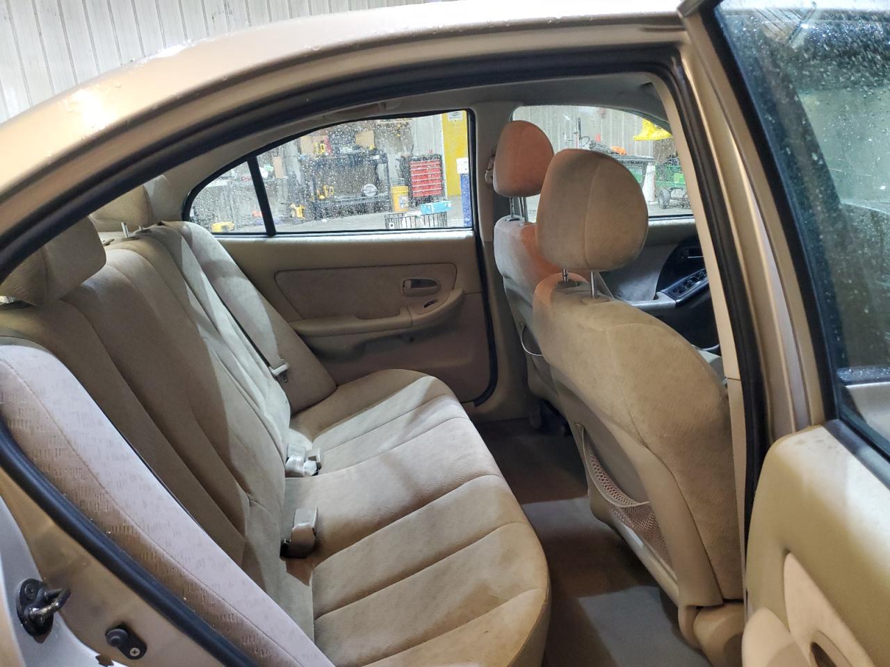 2006 Hyundai Elantra - Image 10