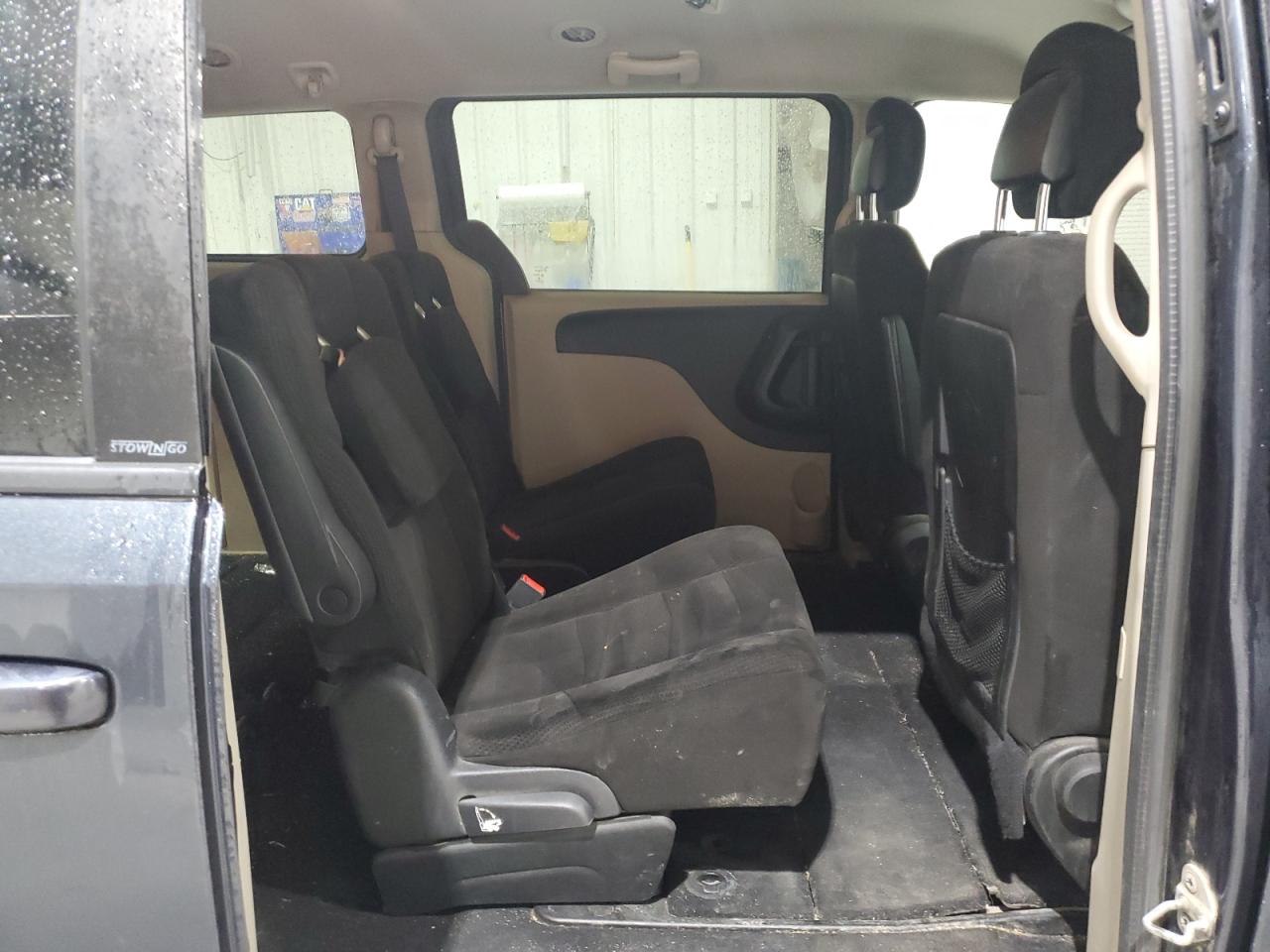 2014 Dodge Caravan - Image 12