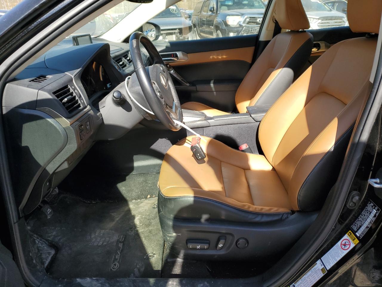 2015 Lexus CT - Image 7