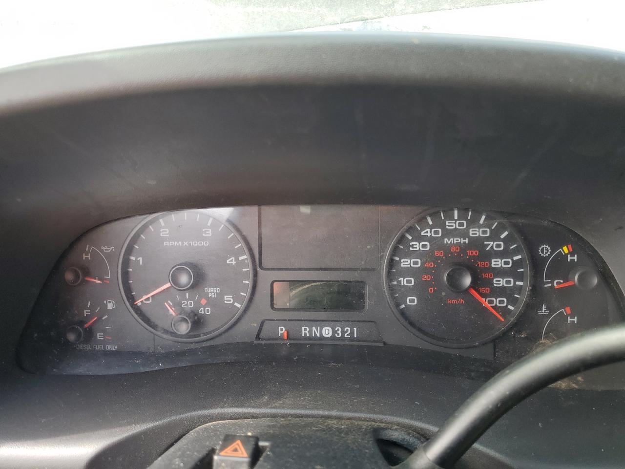 2005 Ford F250 - Image 9