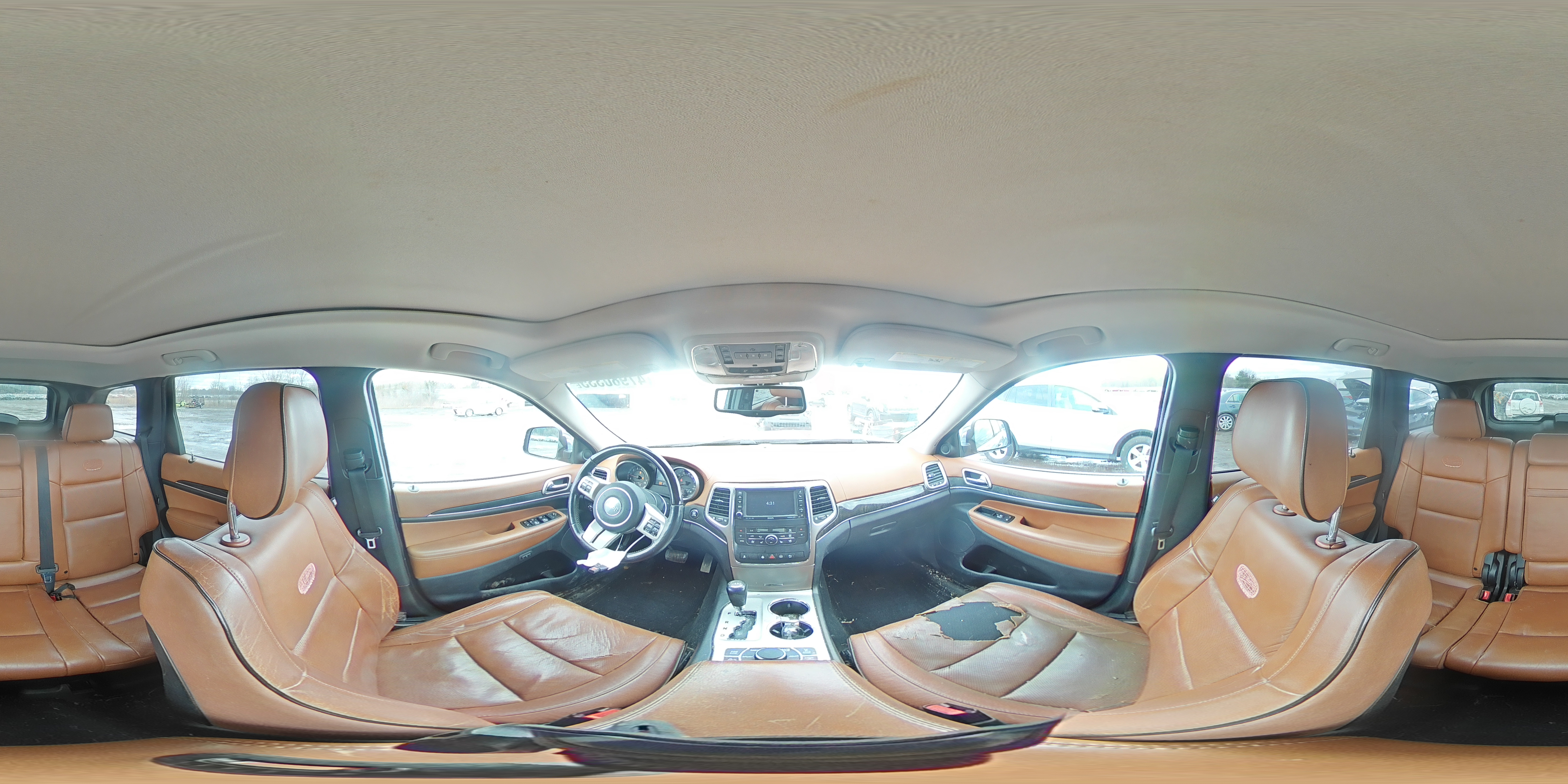 2012 Jeep Grand Cherokee - Image 14