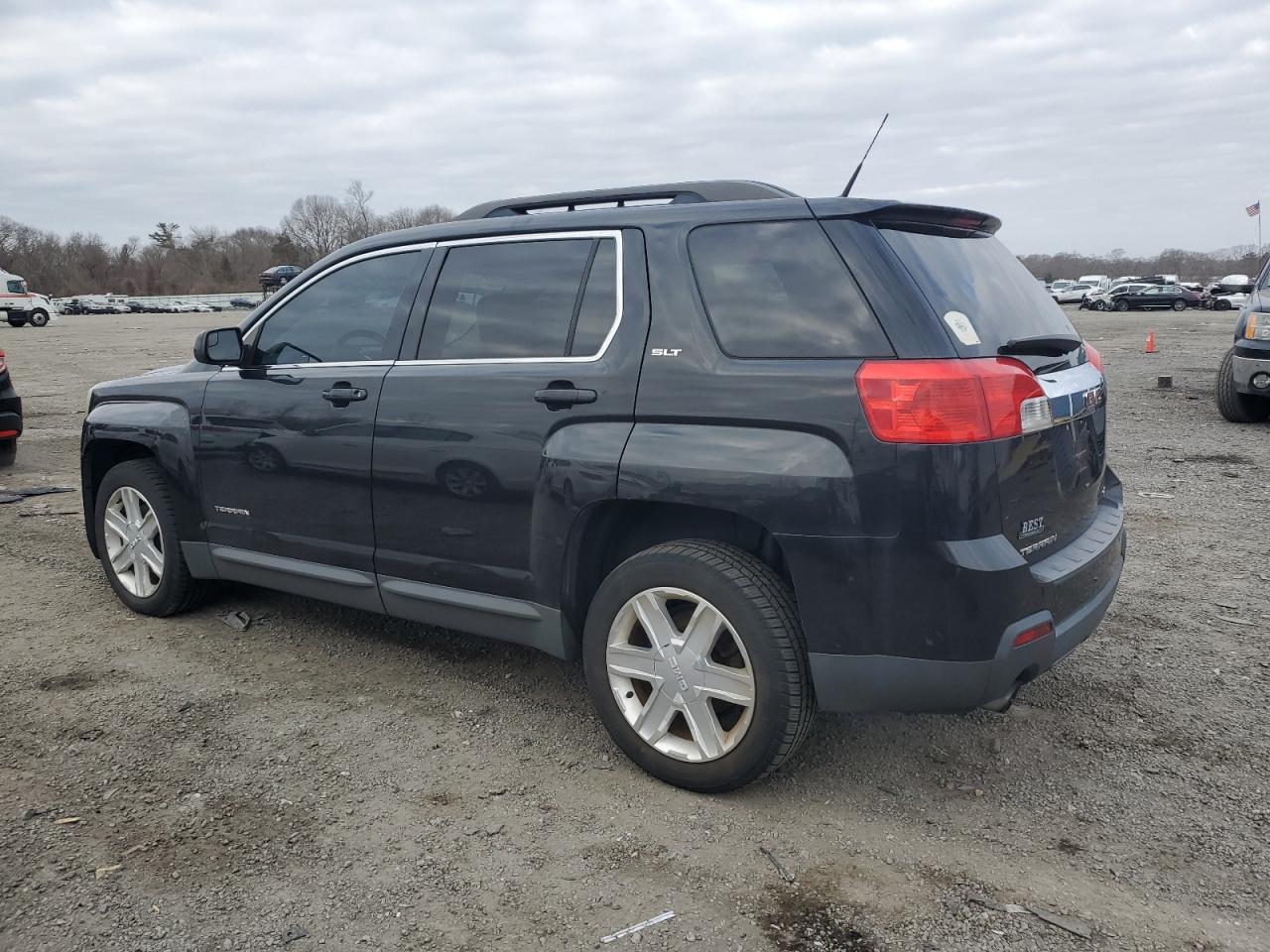 2012 GMC Terrain - Image 2