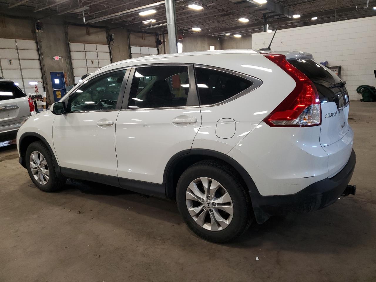 2014 Honda CR-V - Image 2
