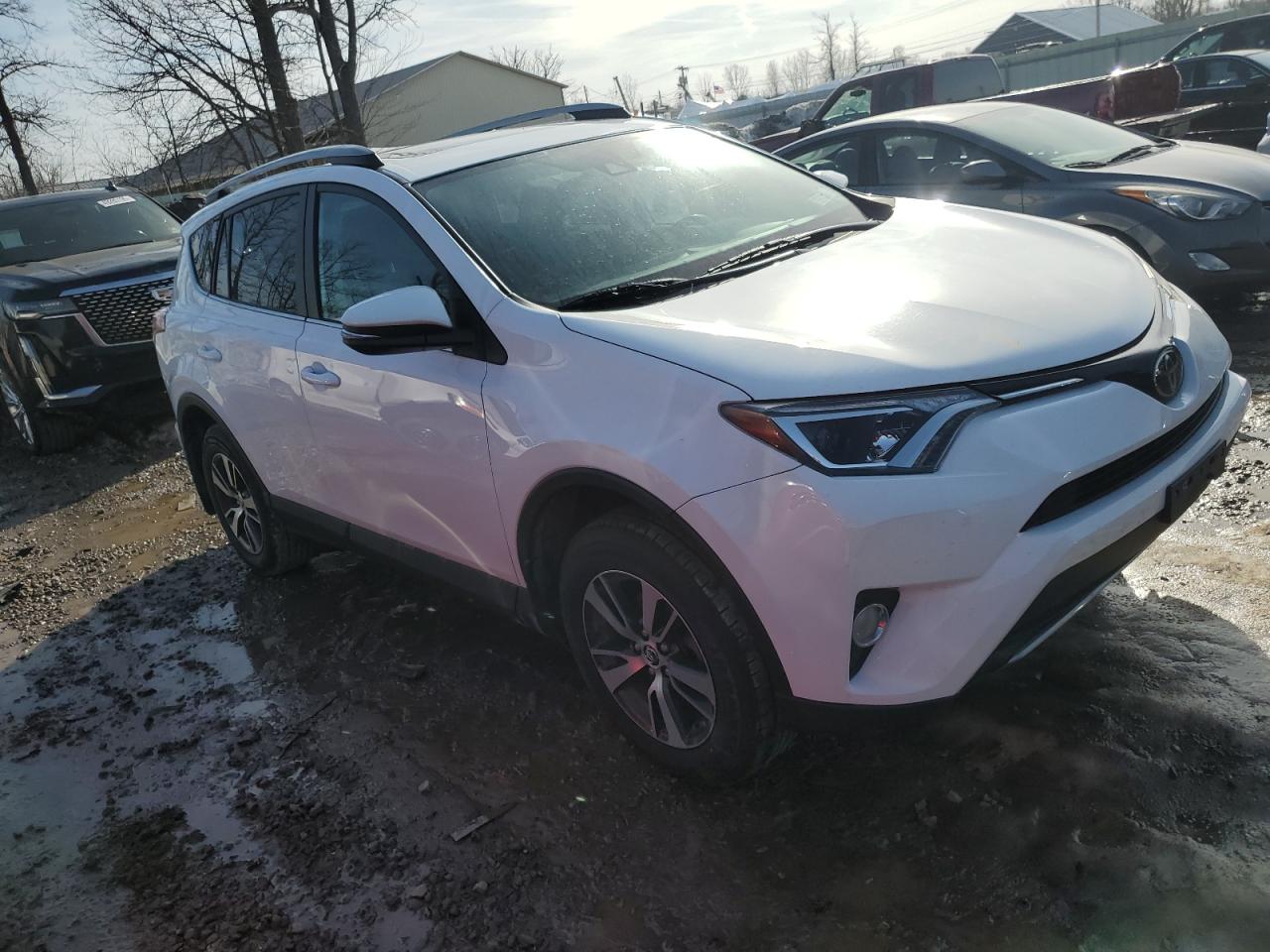 2018 Toyota RAV 4 - Image 4
