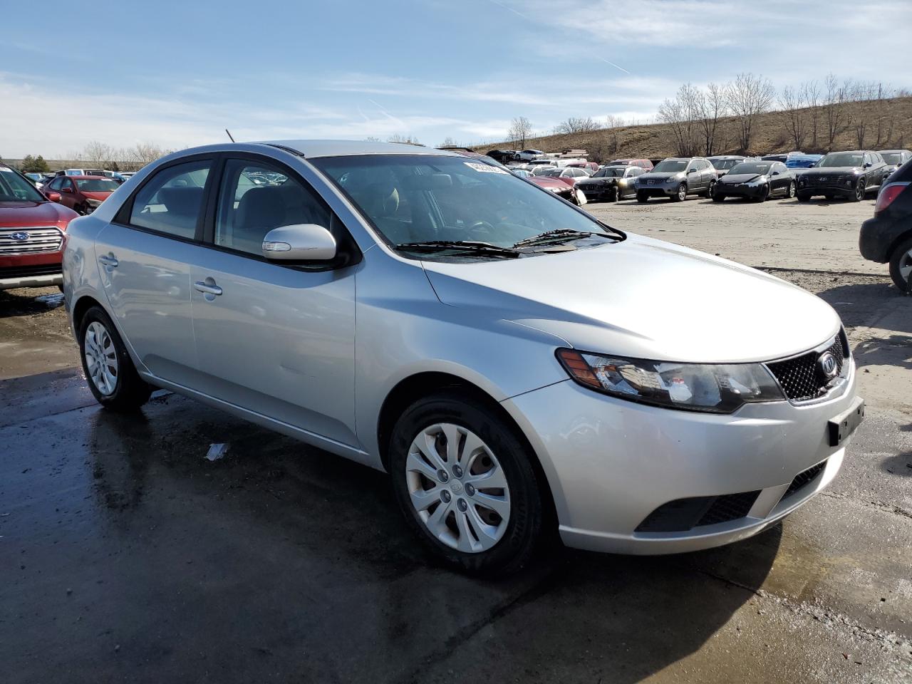 2010 Kia Forte - Image 4