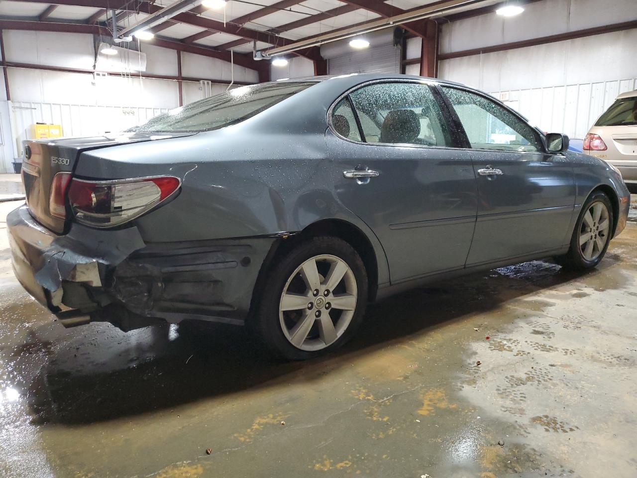 2005 Lexus ES - Image 3