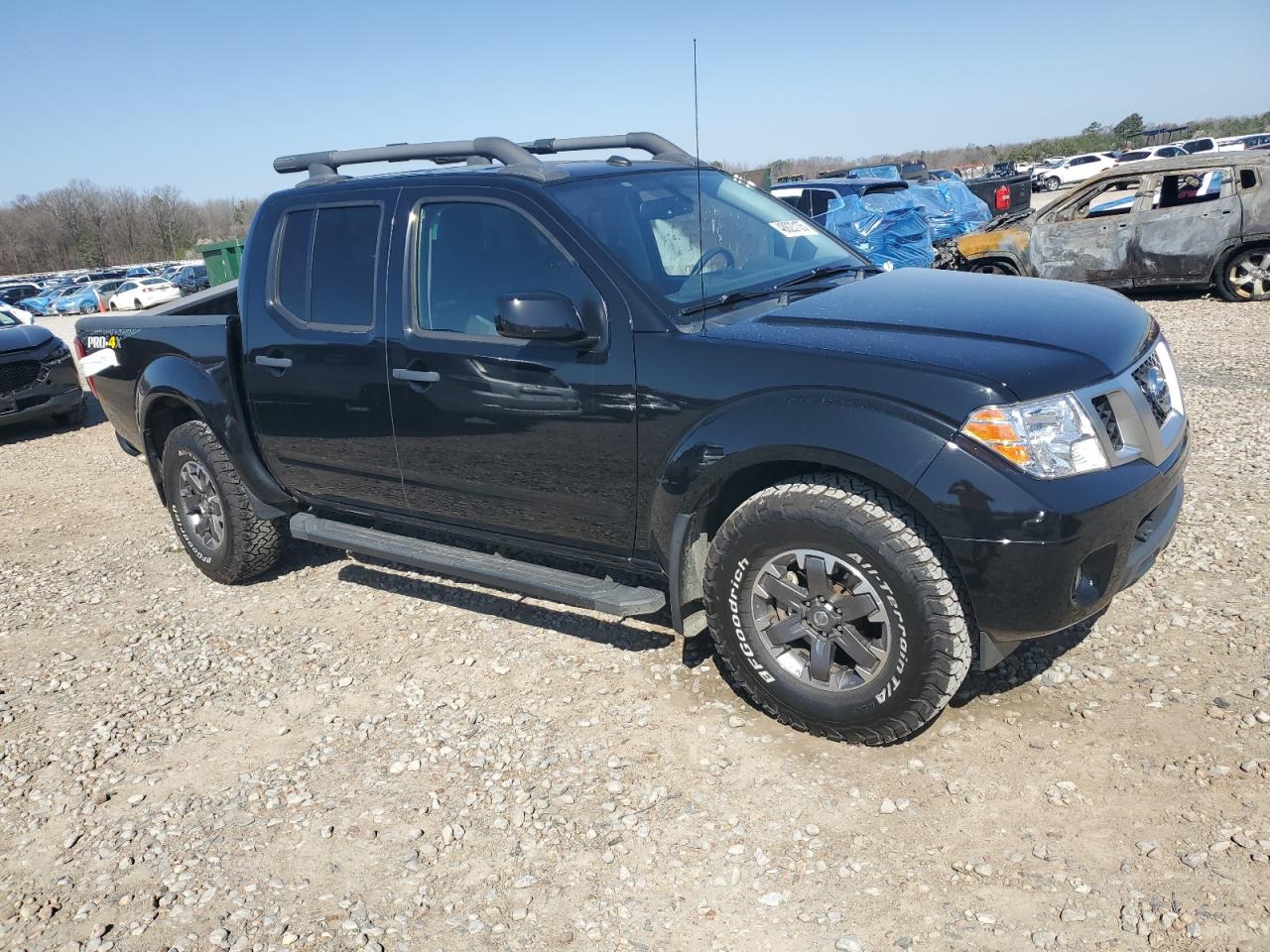 2021 Nissan Navara (Frontier) - Image 4