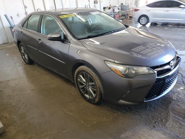  TOYOTA CAMRY 2017 Серый
