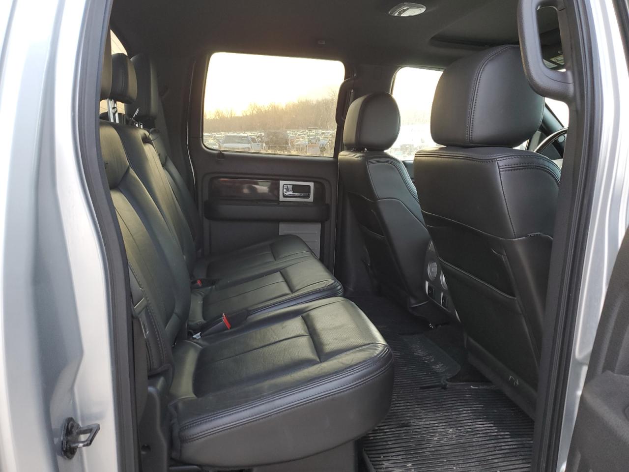 2014 Ford F-150 - Image 10