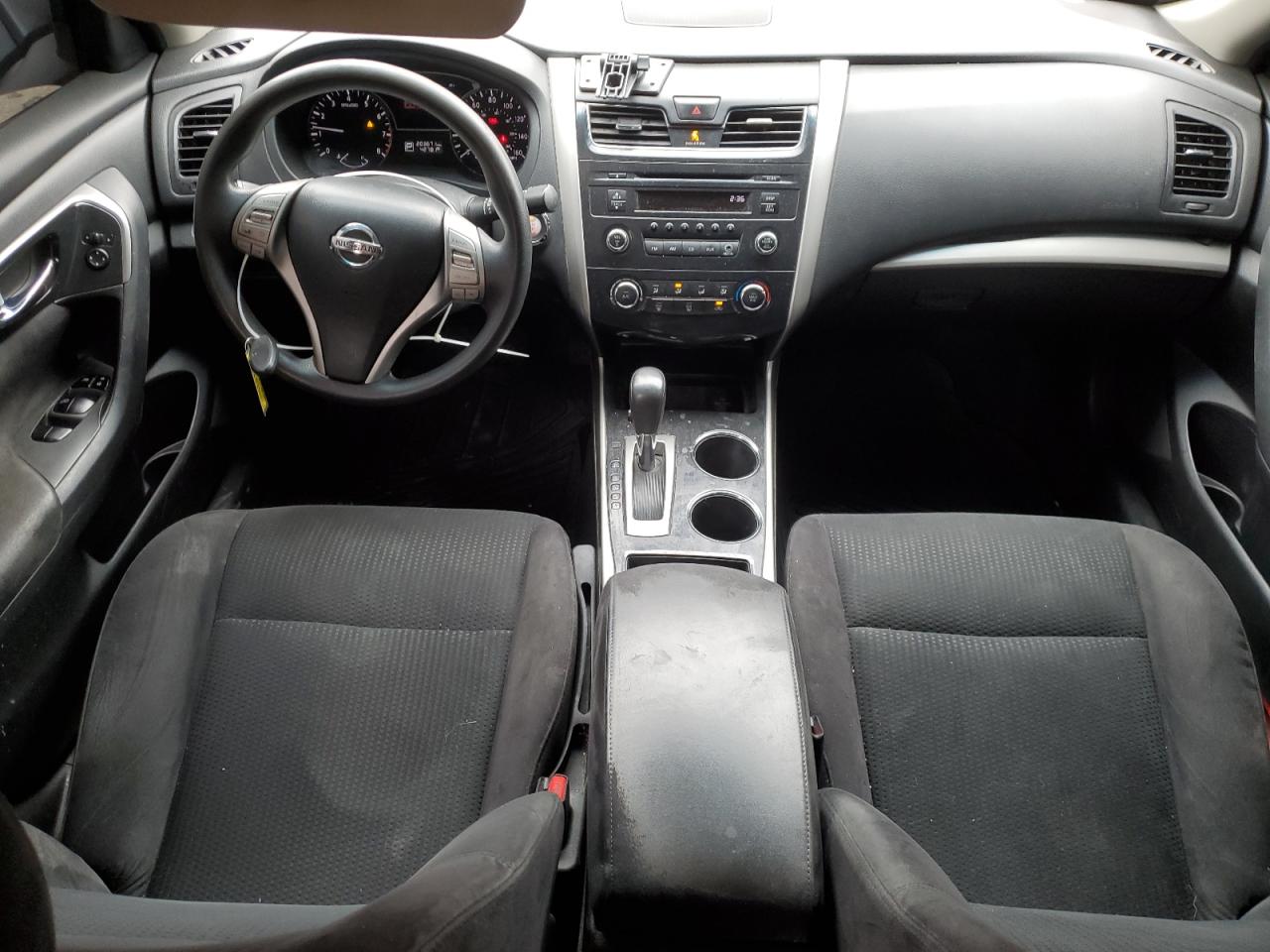 2014 Nissan Altima - Image 8