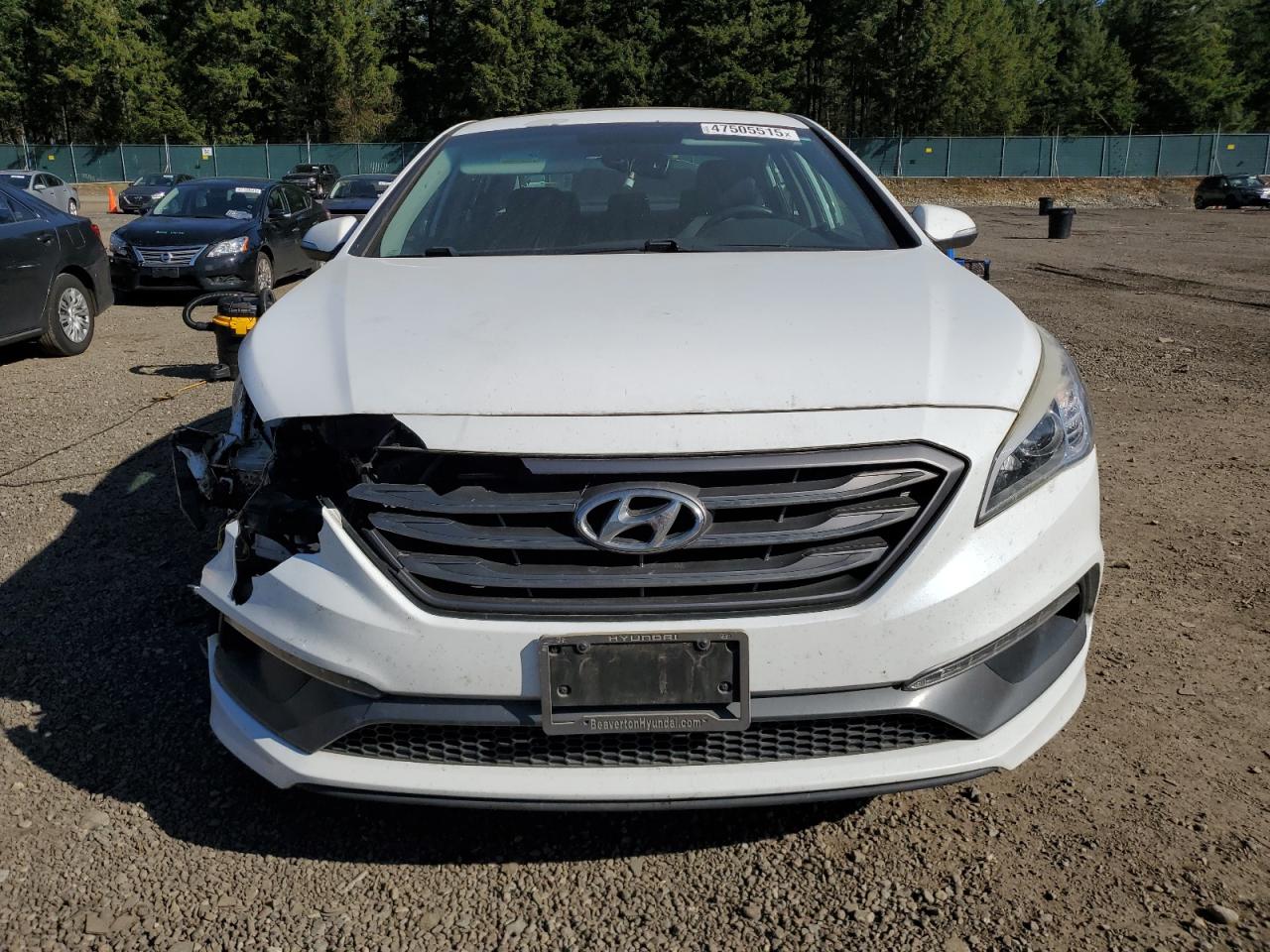 2016 Hyundai Sonata - Image 5
