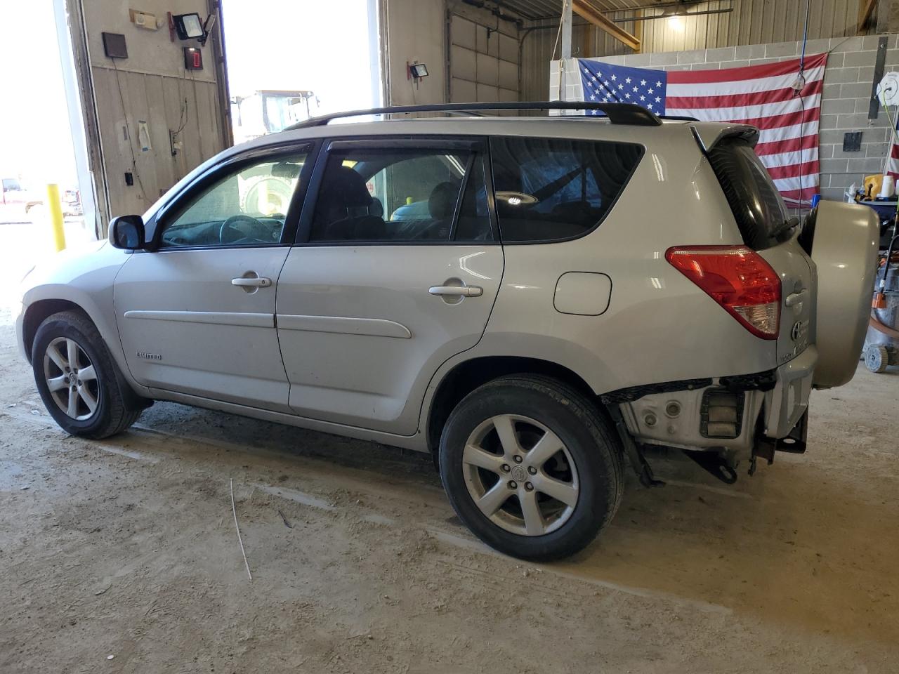 2008 Toyota RAV 4 - Image 2