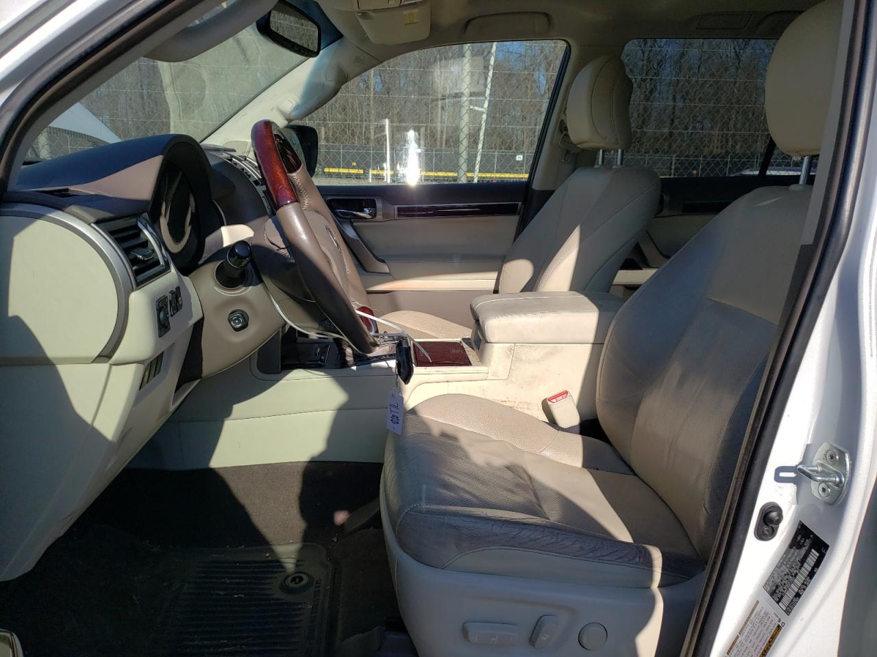 2016 Lexus GX - Image 7