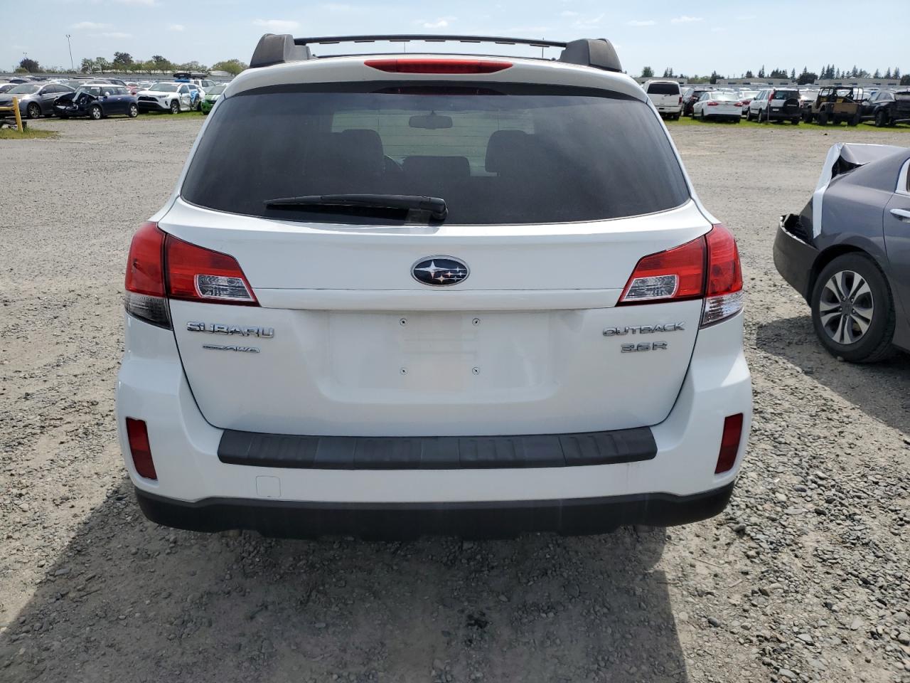 2010 Subaru Outback 3.6R Limited VIN: 4S4BREKC0A2358302 Lot: 49931195