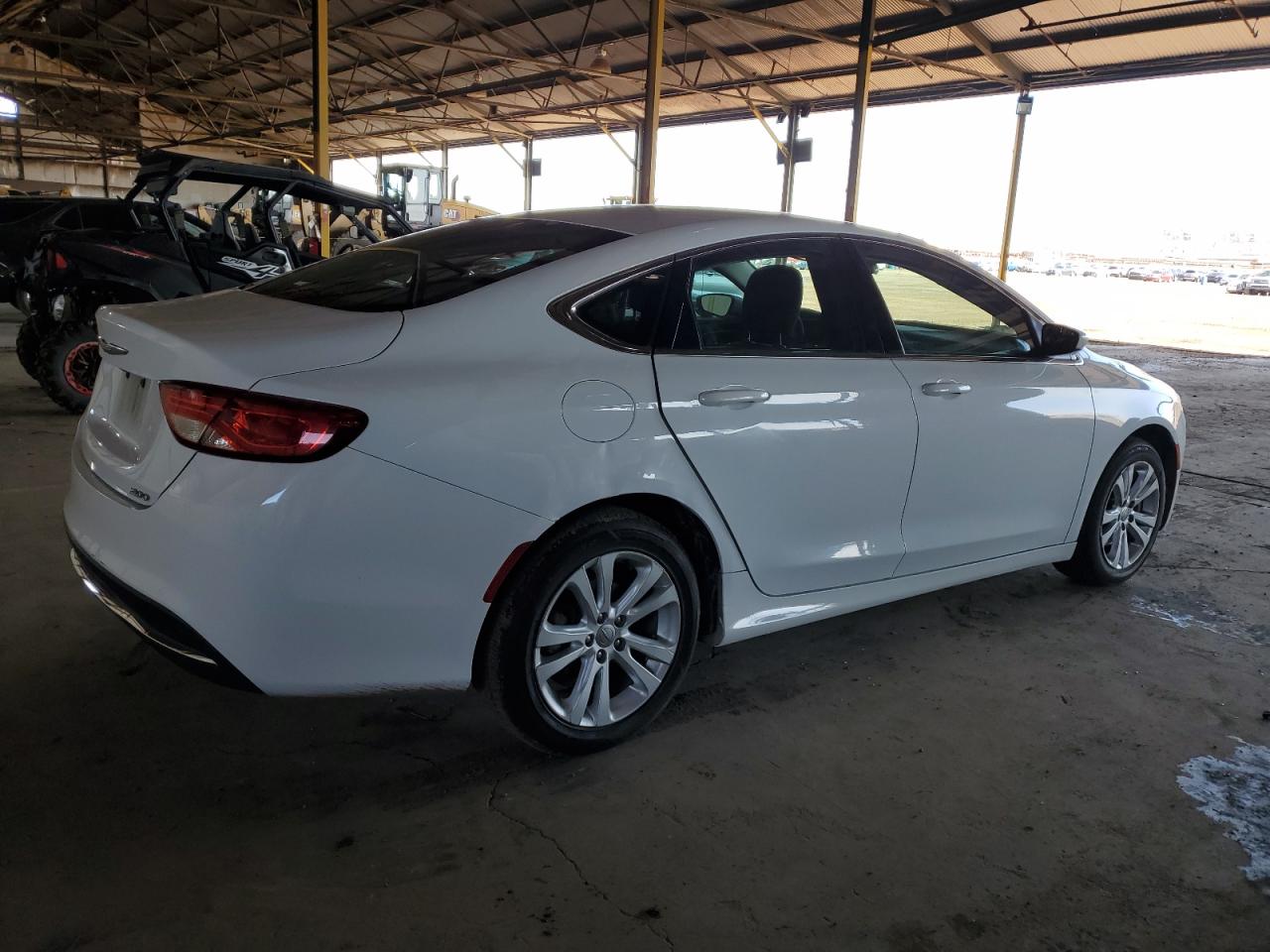 2016 Chrysler 200 - Image 3
