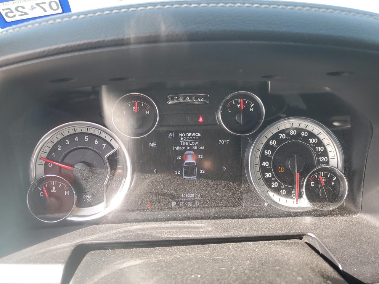 2017 RAM 1500 - Image 9