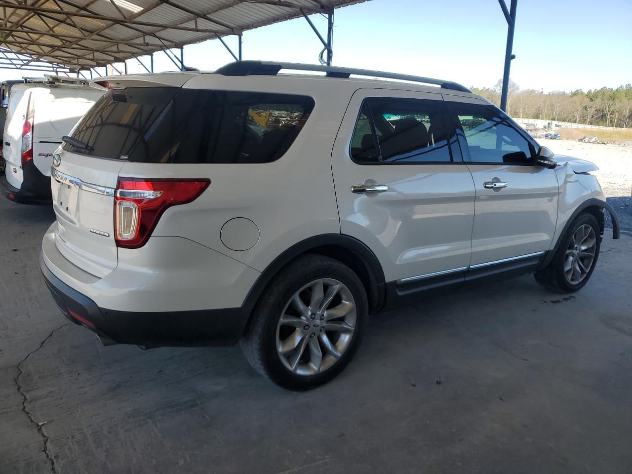 2014 Ford Explorer - Image 3
