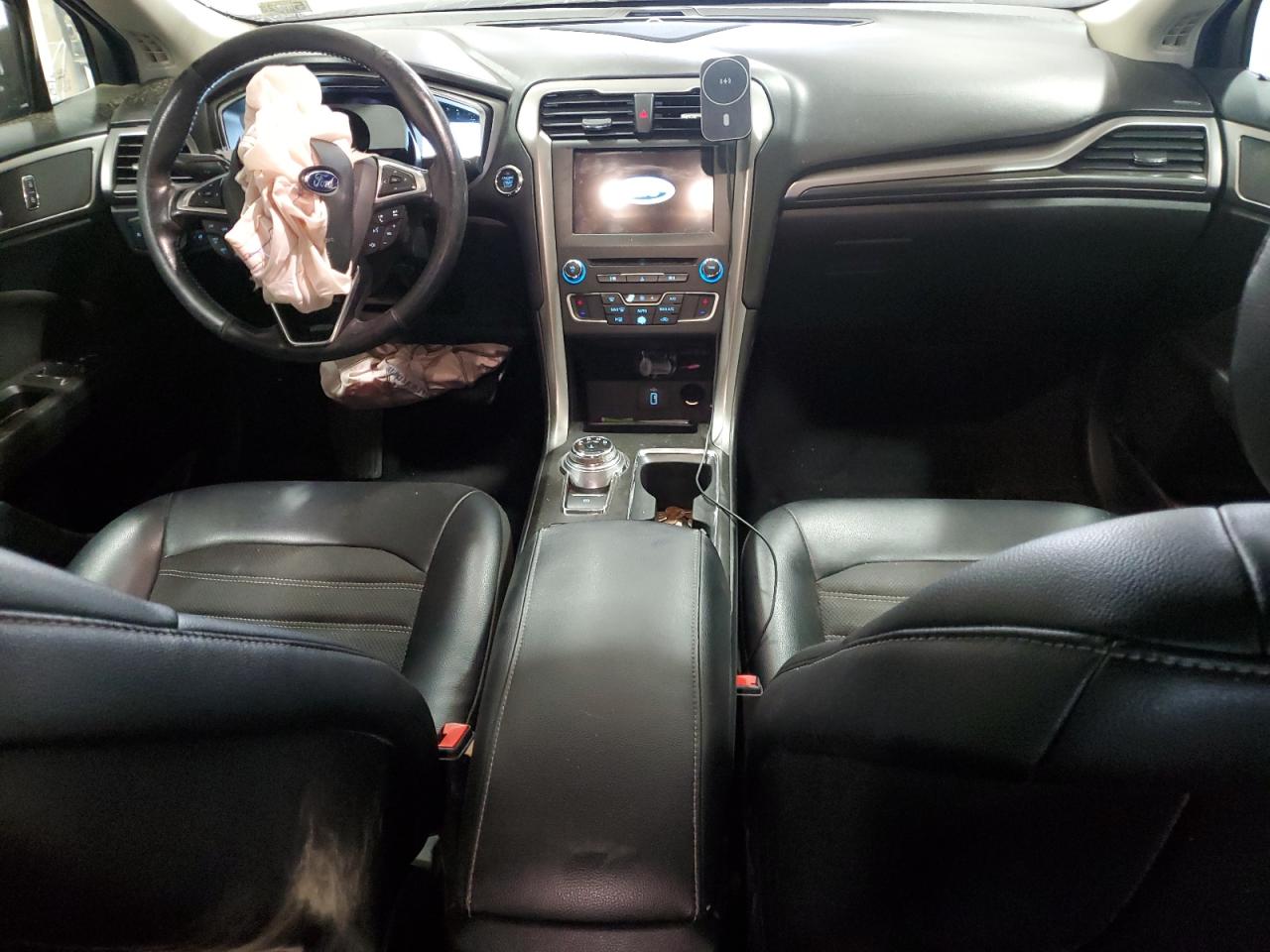 2017 Ford Fusion - Image 8