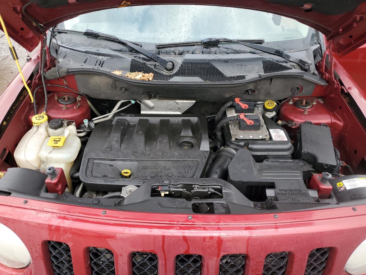 2012 Jeep Liberty (Patriot) - Image 11