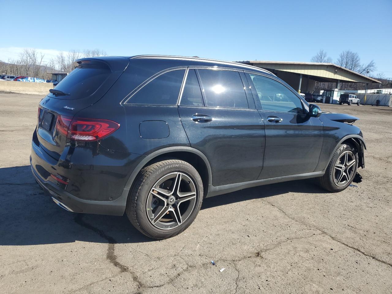 2020 Mercedes-Benz GLC - Image 3