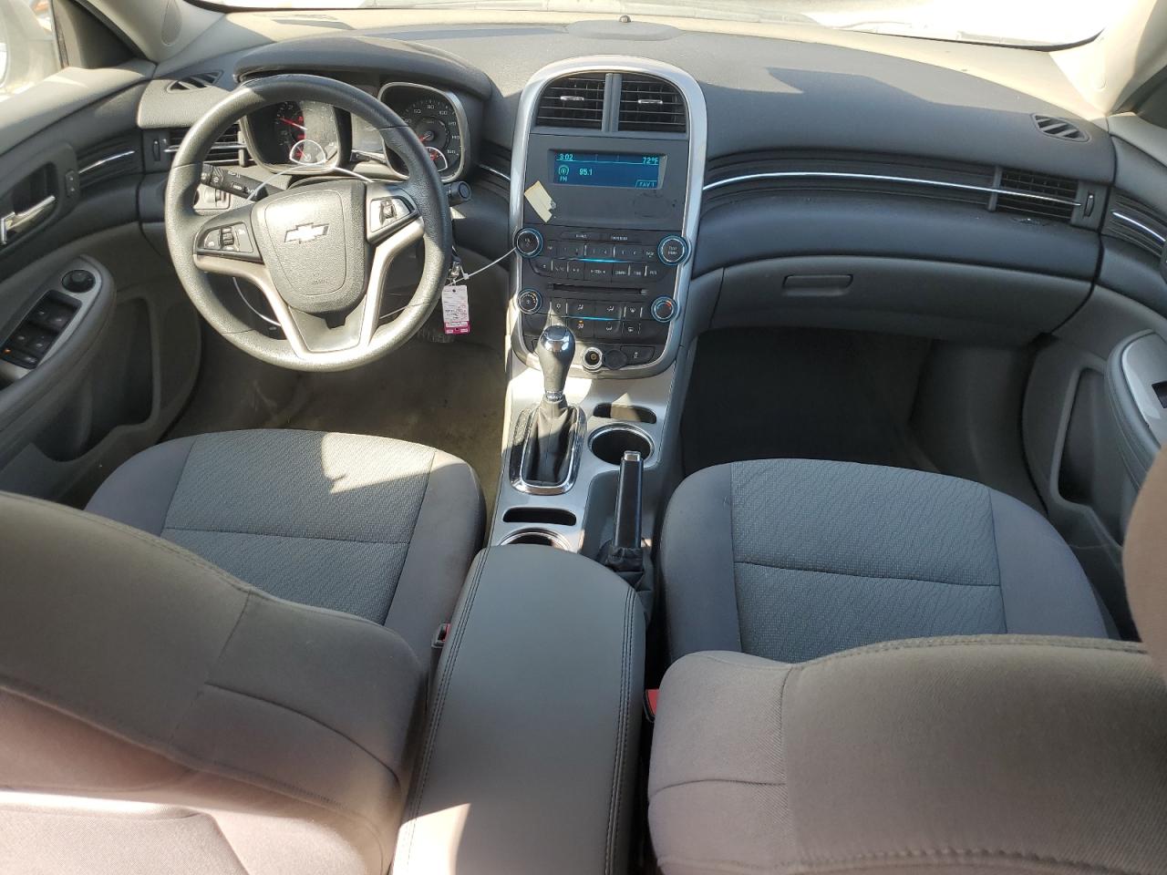 2014 Chevrolet Malibu - Image 8