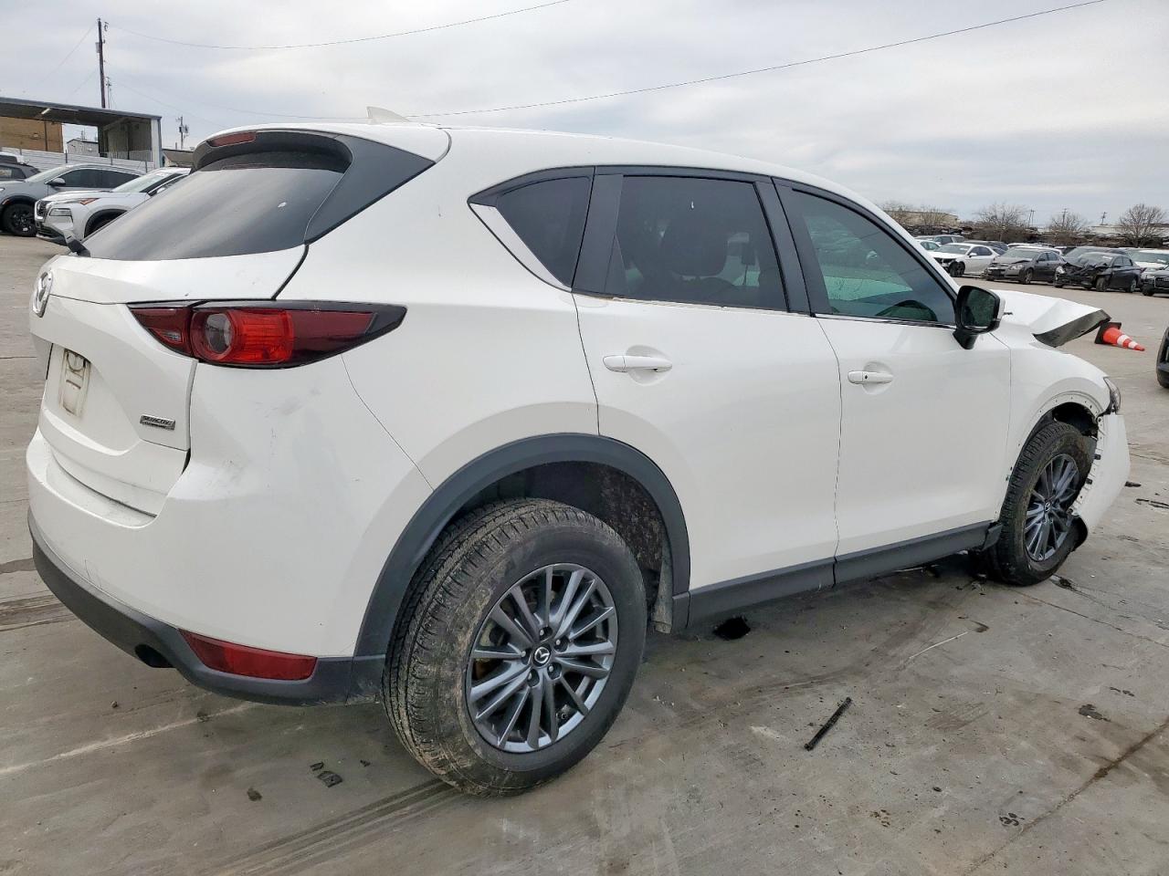 2019 Mazda CX-5 - Image 3