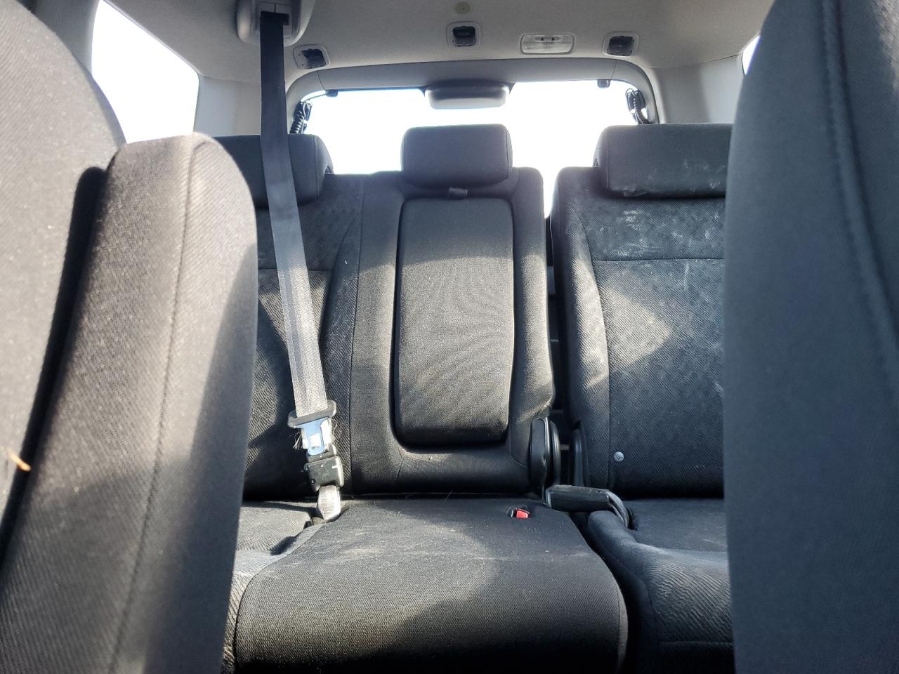 2006 Honda CR-V - Image 10
